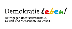 Das Foto zeigt das Logo Demokratie LEBEN!